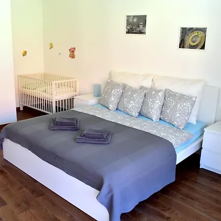 Downtown Bed & Breakfast! דירה פראג